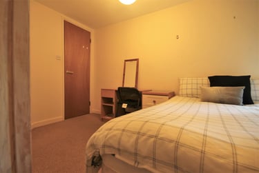 2 bed flat, The Chare, Newcastle Upon Tyne, Newcastle, NE14DD - Image 4